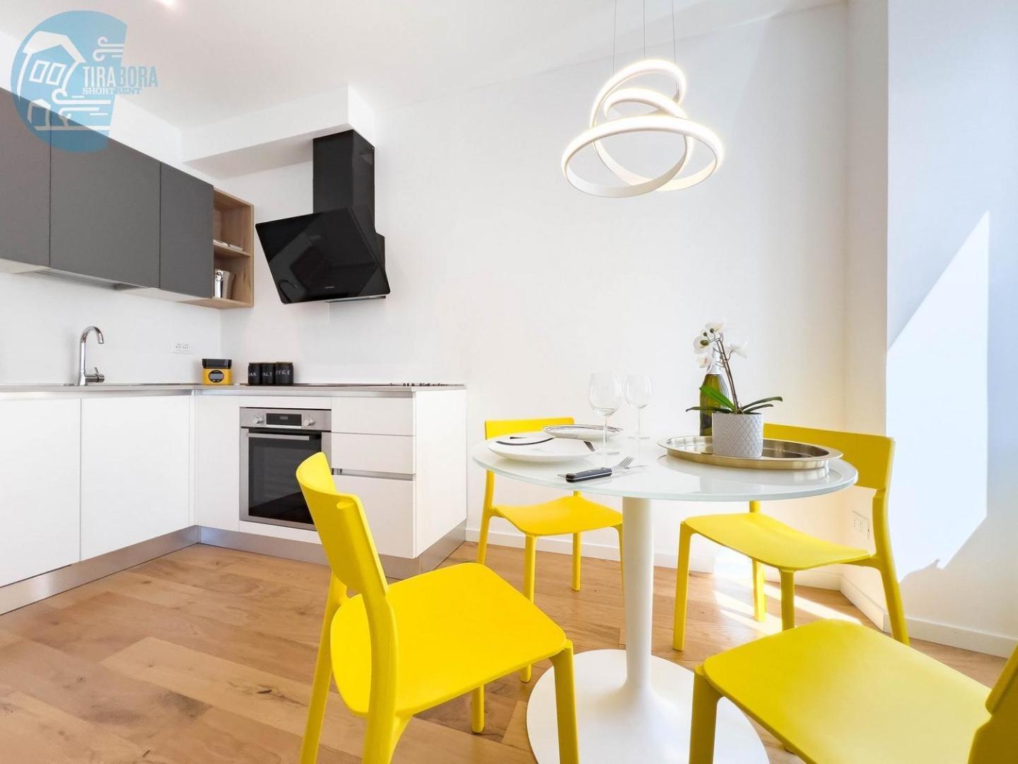 Cassa Di Risparmio 11 Tirabora Short Rent Trieste Exterior foto